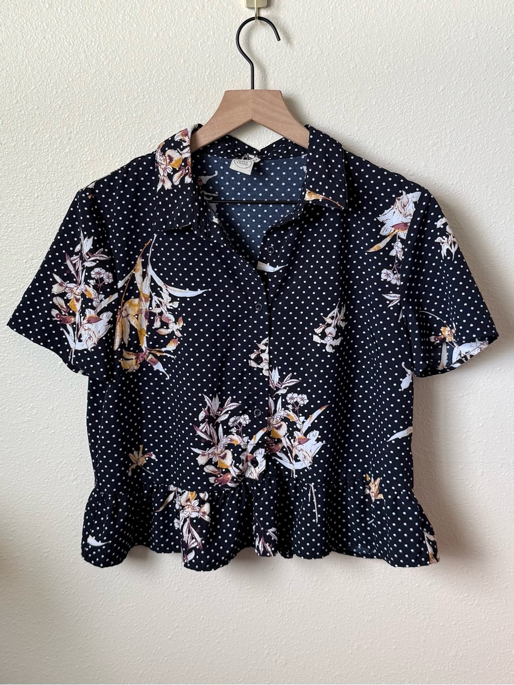 Women’s Navy Polka Dot Floral Button-Front Peplum Top